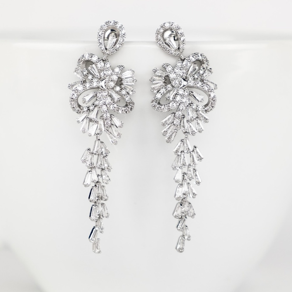 Stunning White Gold Silver Cubic Zirconia Bridal Drop Long Earrings